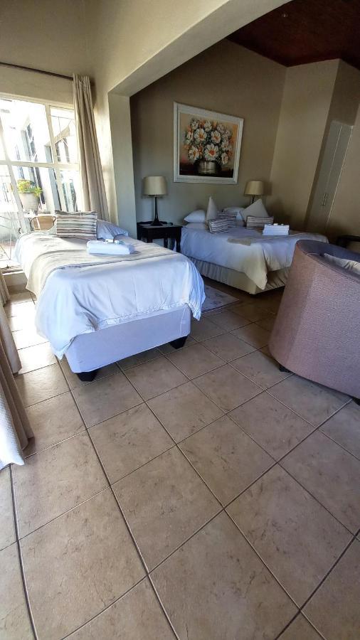 Harmony Guesthouse Mbombela Extérieur photo
