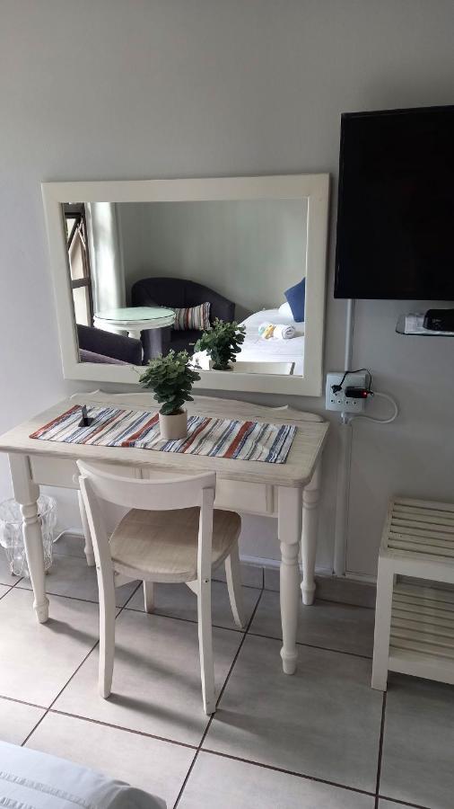 Harmony Guesthouse Mbombela Extérieur photo